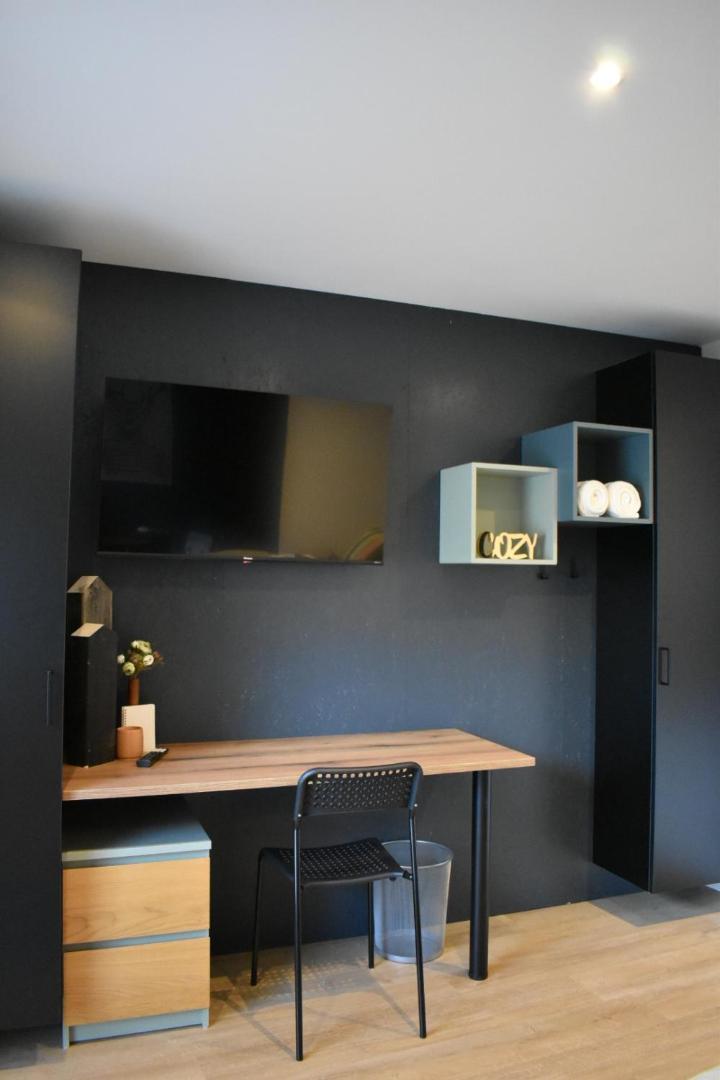 Home B29 Landeck Rom bilde